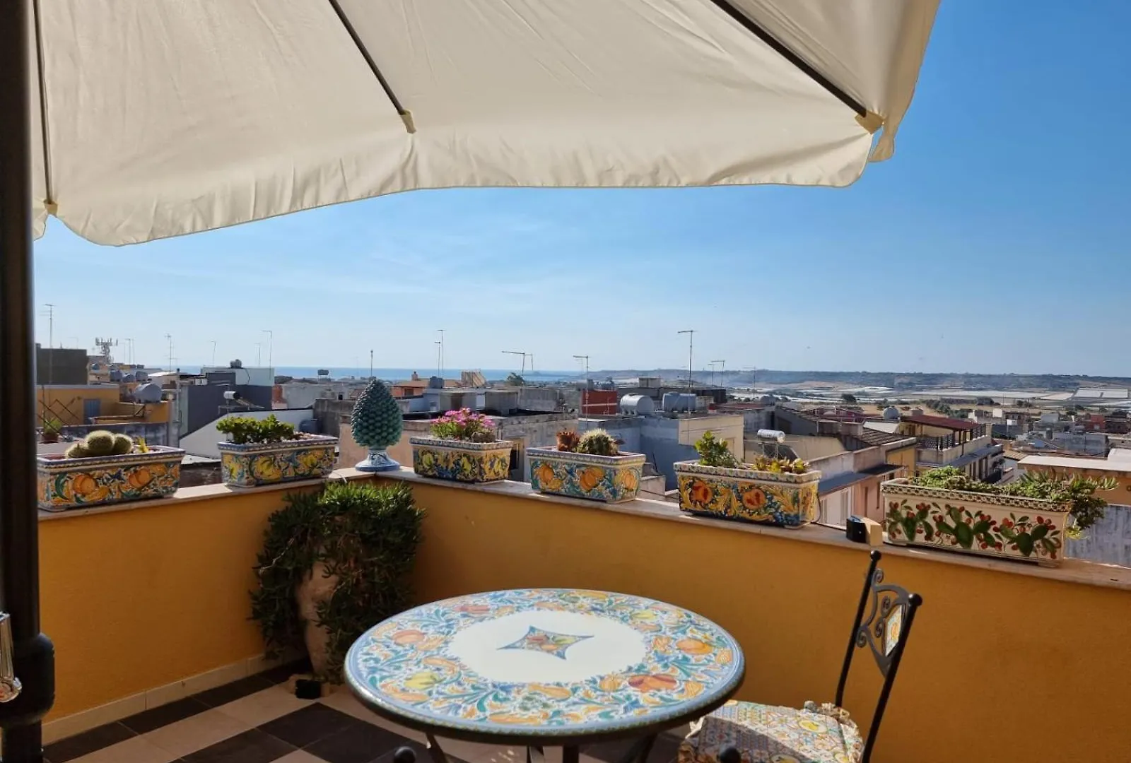 Saint George'S House Appartamenti & Spa Pachino Italy